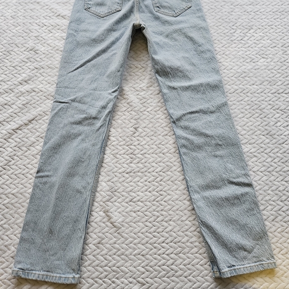 Zara Light Blue Mid-Rise Straight Leg Jeans Size 6 - Picture 11 of 14